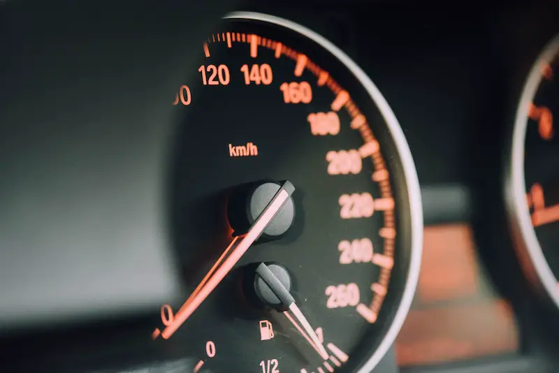 speedometer in kms